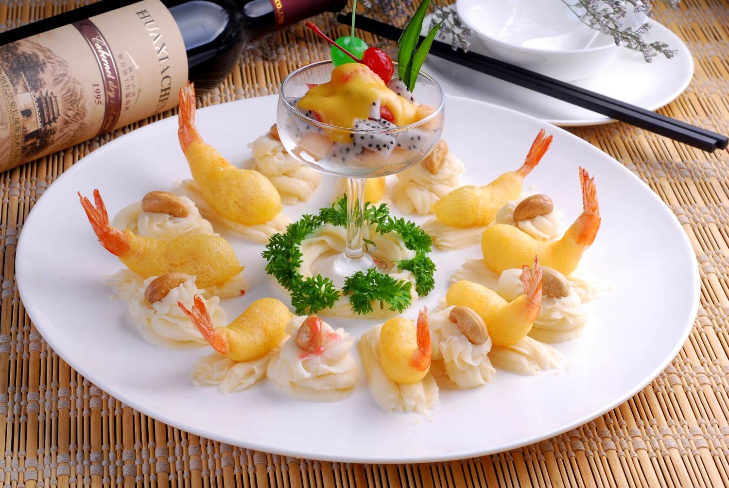 豆泥沙拉虾高清图片