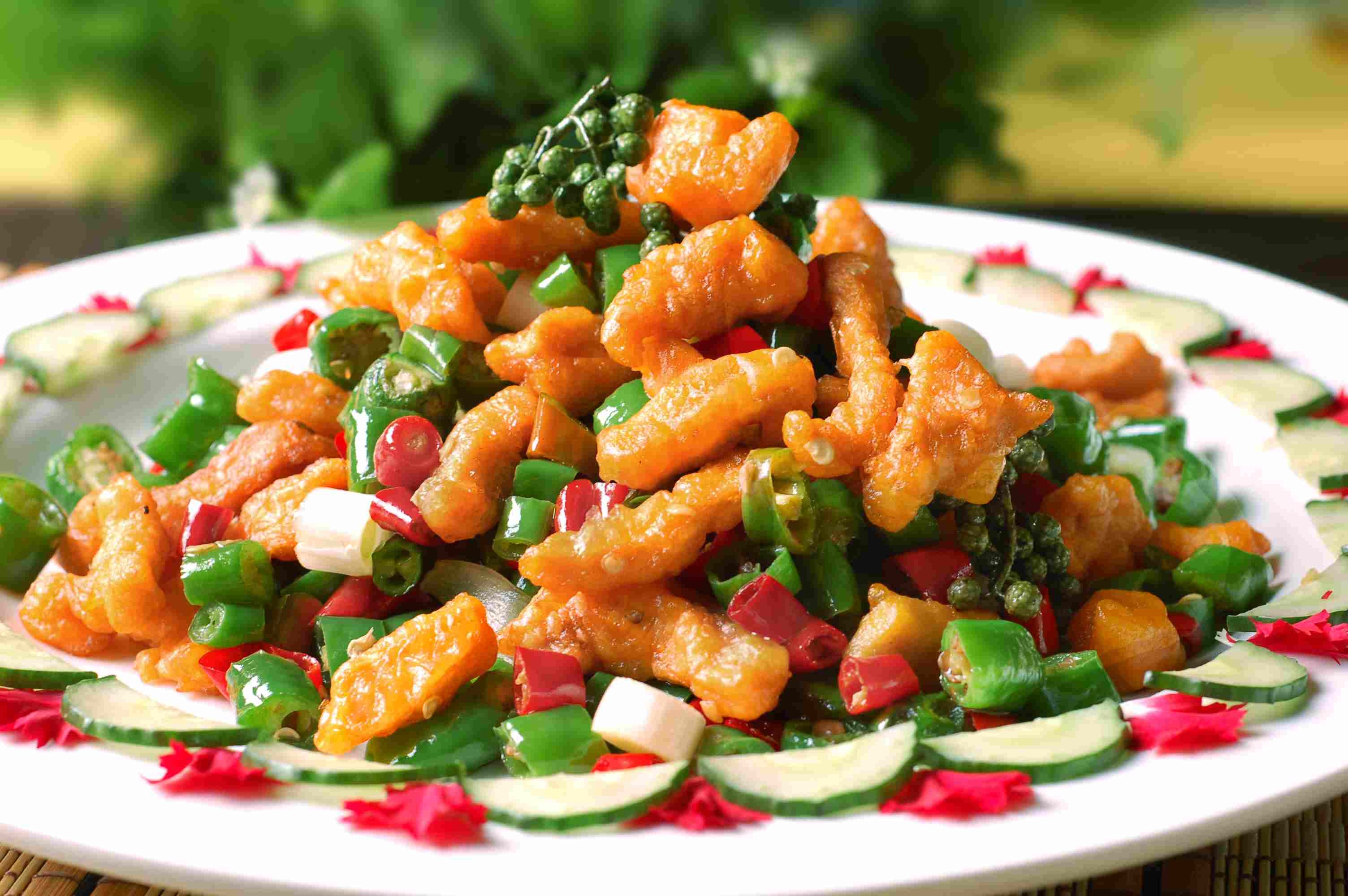 高清图片餐饮美食川菜鲜椒煸仔鸡高清图片