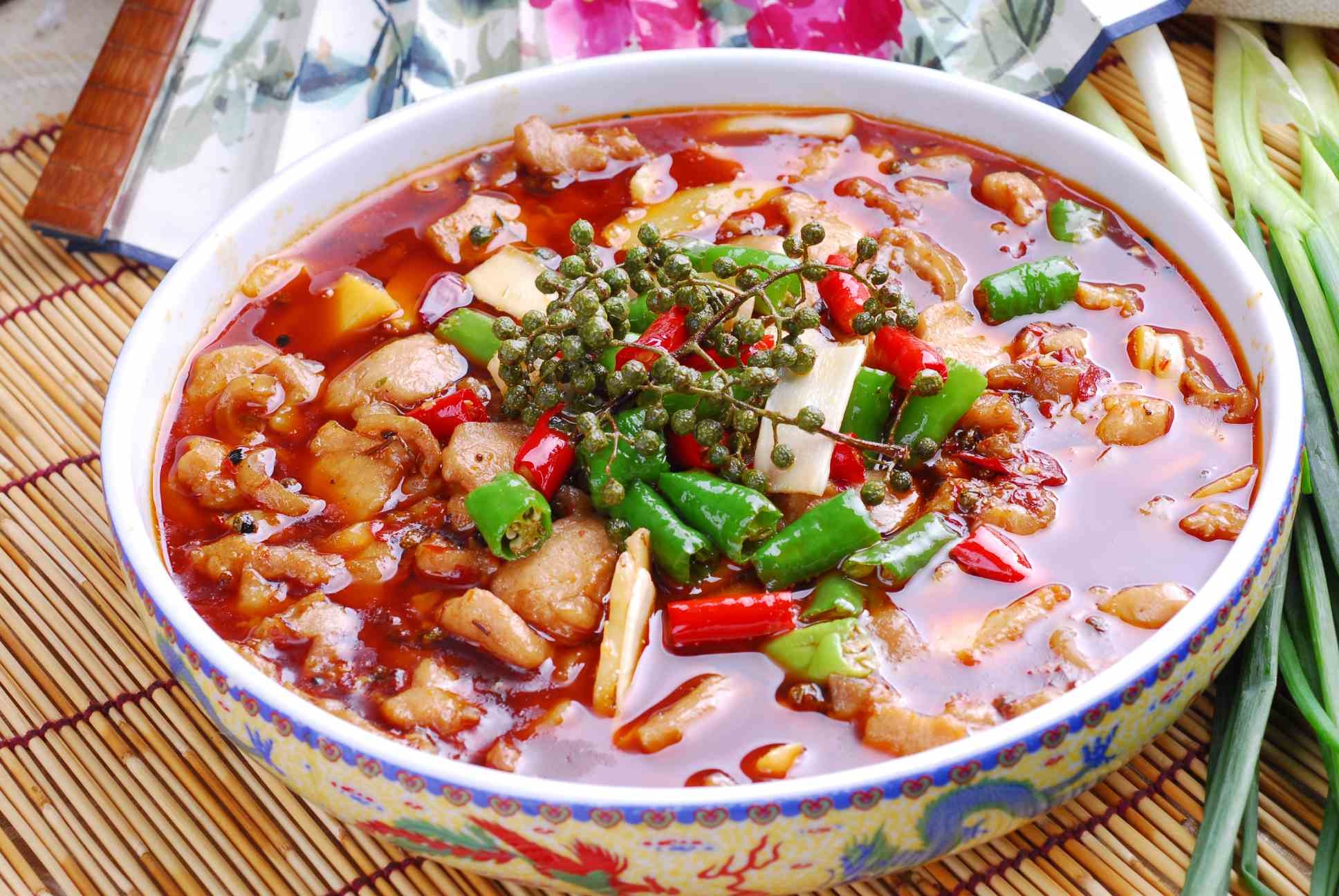 餐饮美食川菜香水烫皮兔高清图片