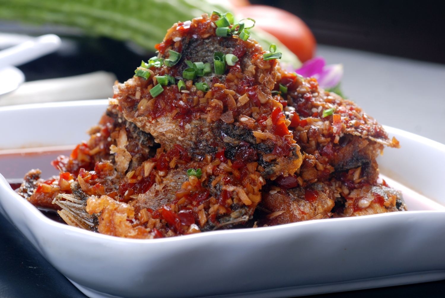 餐饮美食热巴阳鲫鱼高清图片