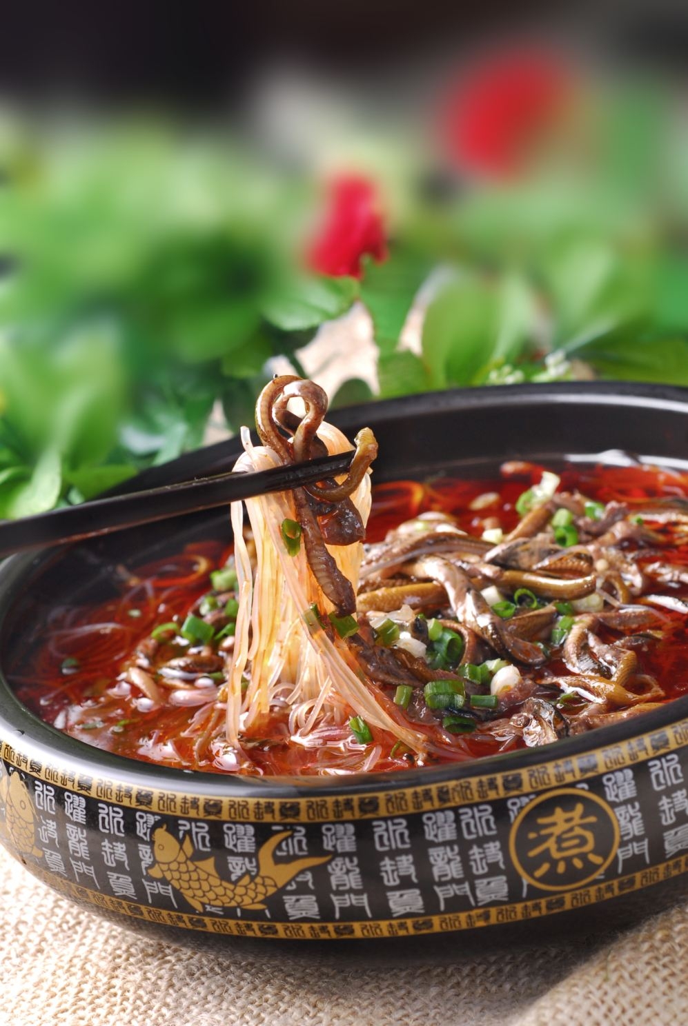 餐饮美食榕杏鳝丝宣传图片灯箱