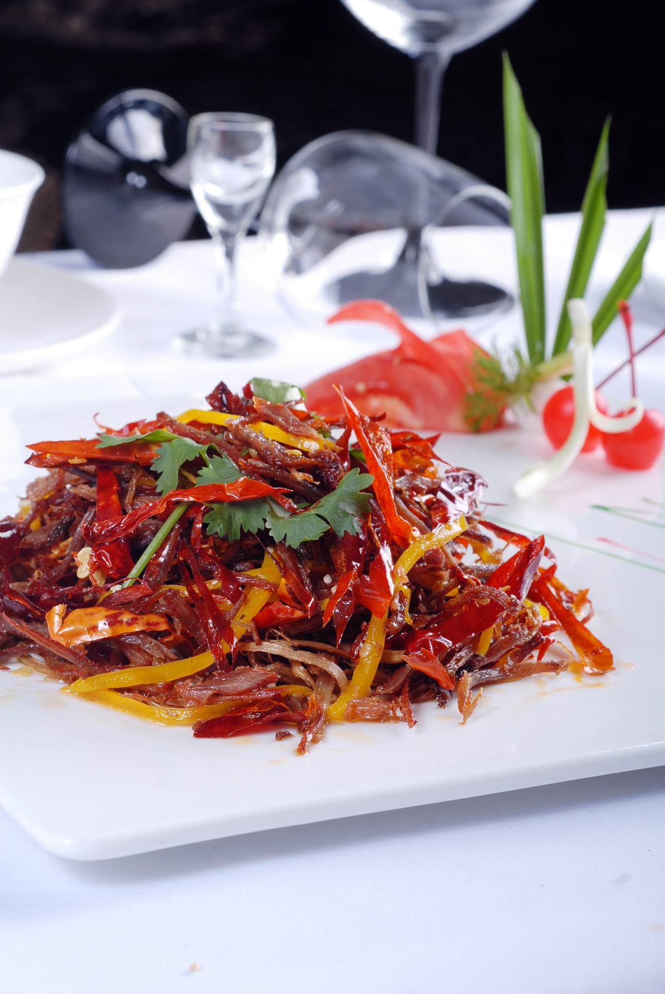 餐饮美食野菌牛肉丝宣传图片灯箱