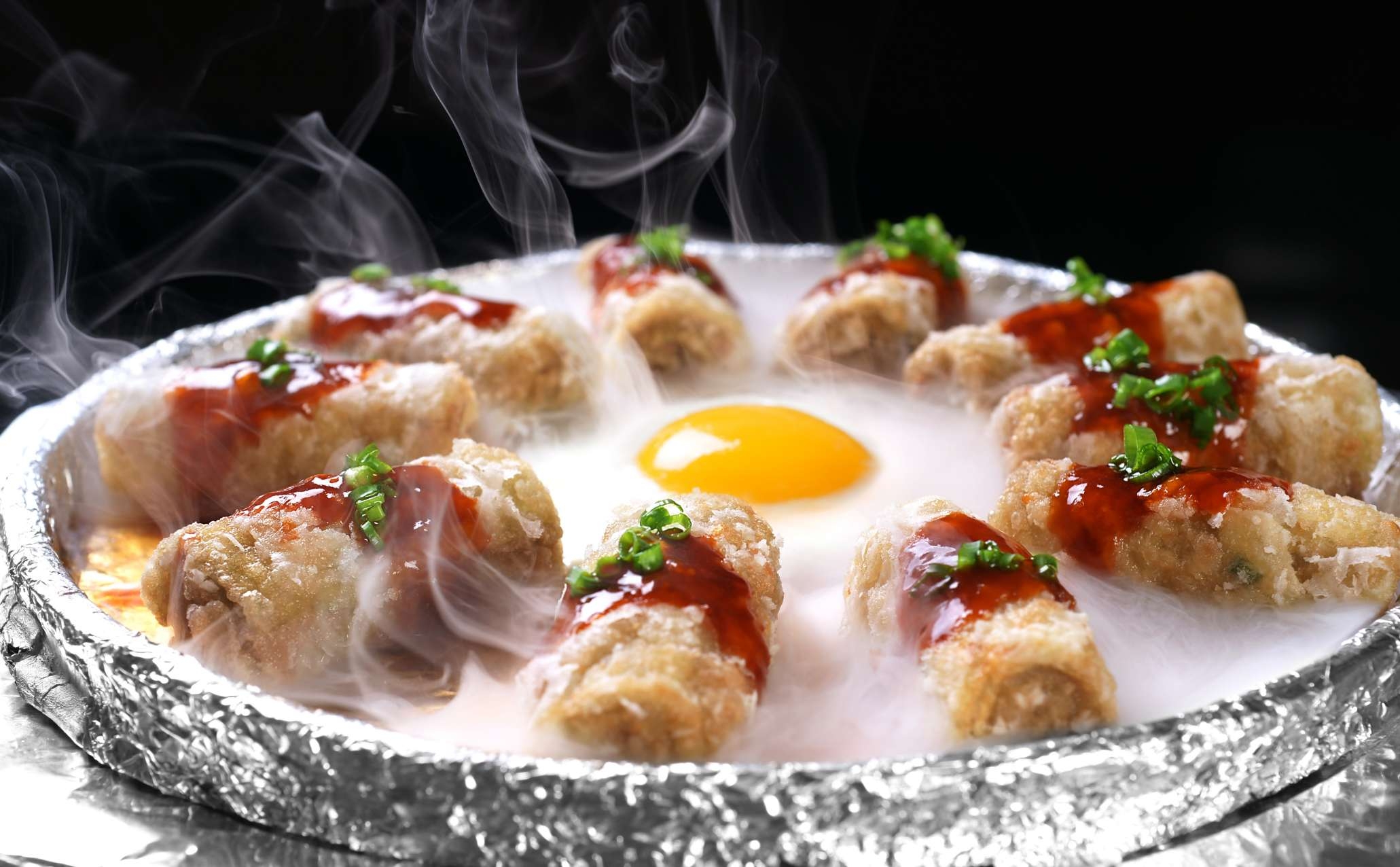 餐饮美食泰式茄排高清图片