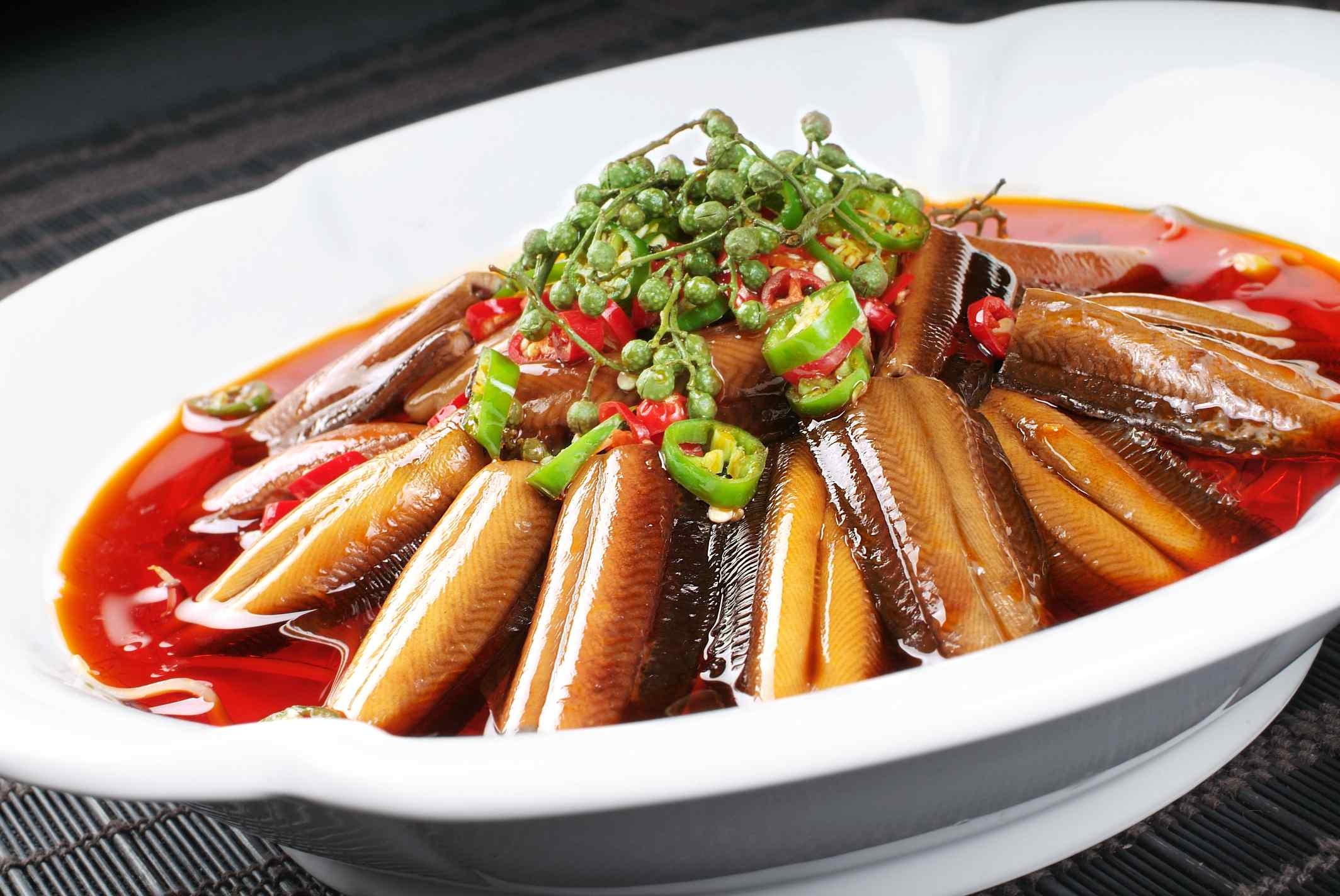 餐饮美食川鲜椒脆鳝高清图片