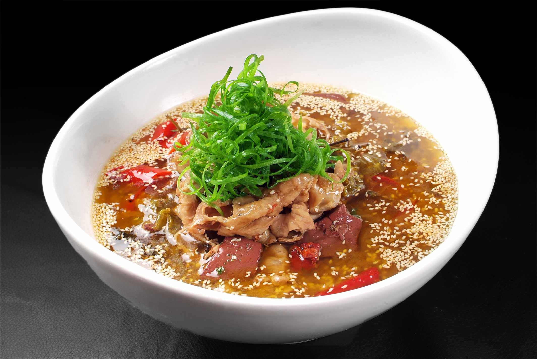 血旺肥肠高清图片