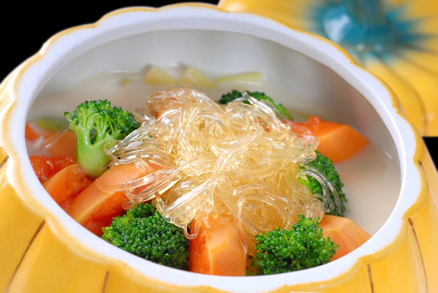 餐饮美食木瓜炖鲜翅（鱼唇）宣传图片灯箱