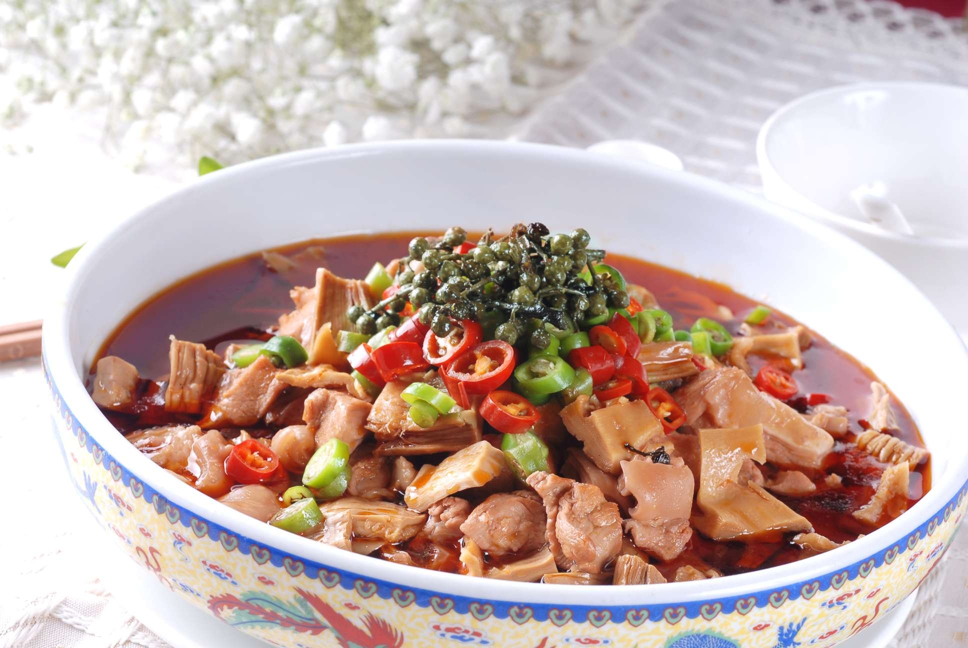 餐饮美食鲜椒乳牛宣传图片灯箱