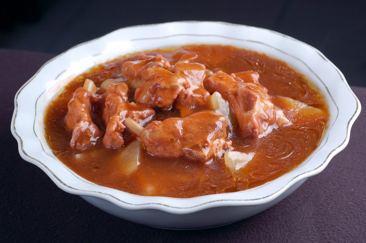 浓汁萝卜高清图片