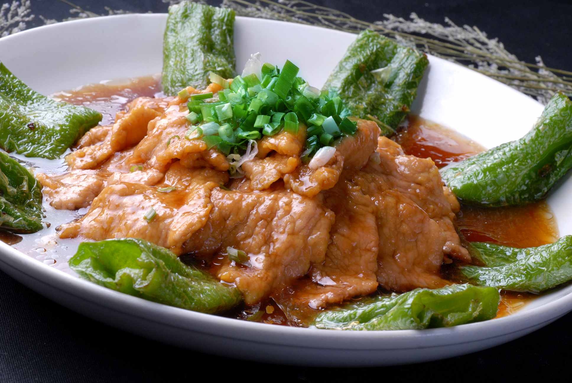 餐饮美食虎皮牛柳宣传图片灯箱