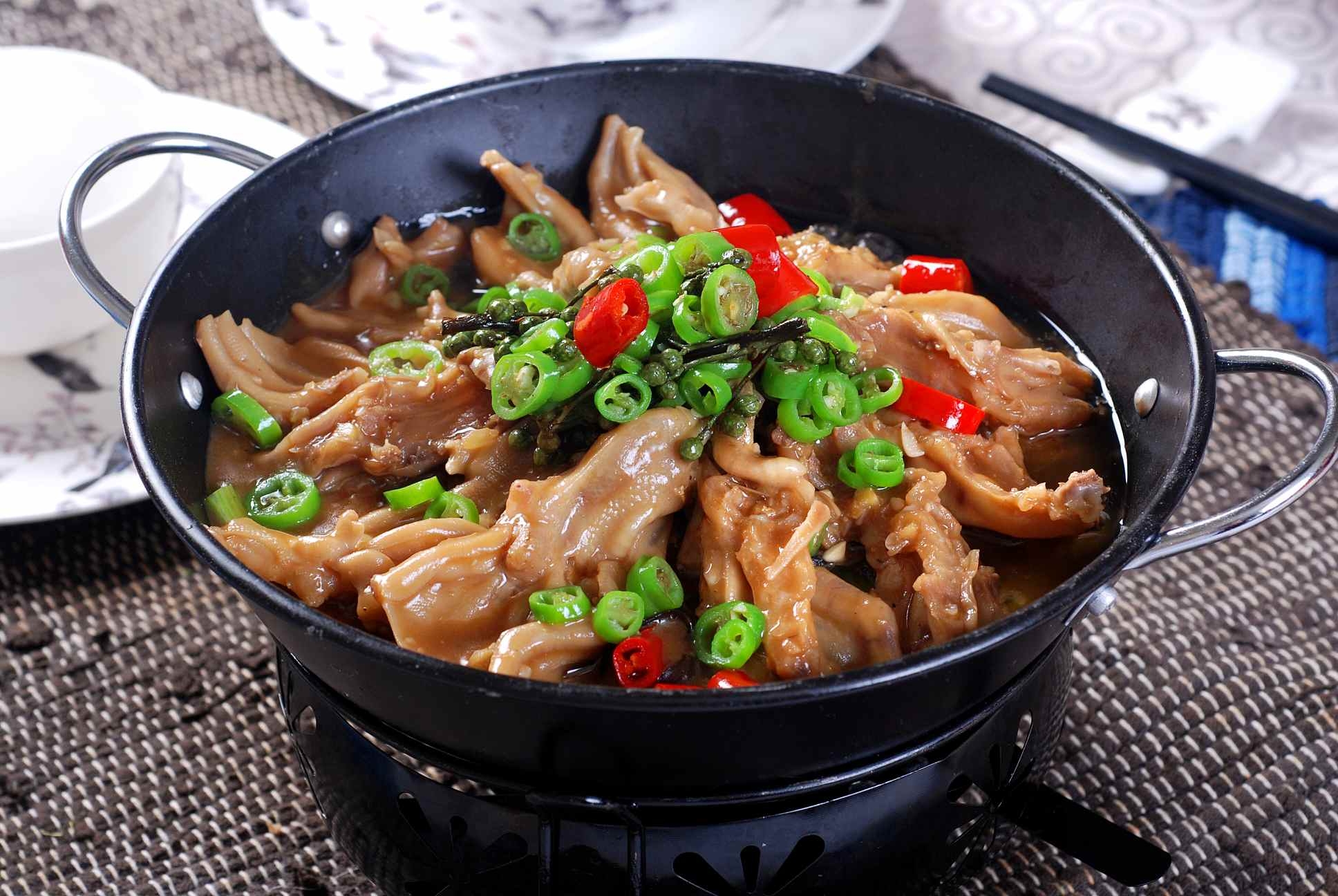 餐饮美食飘香鸭掌宣传图片灯箱