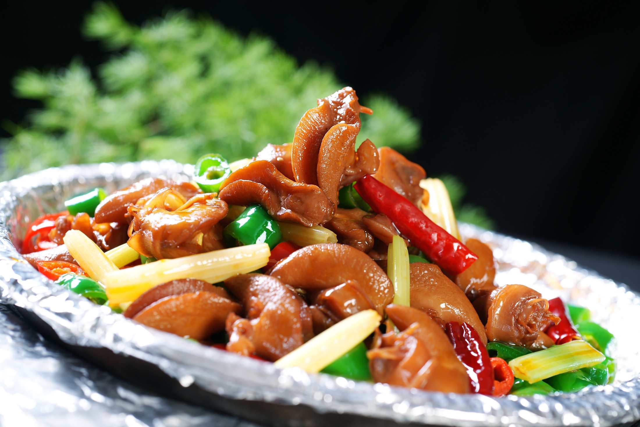 餐饮美食川铁板酱汁法国蜗牛高清图片