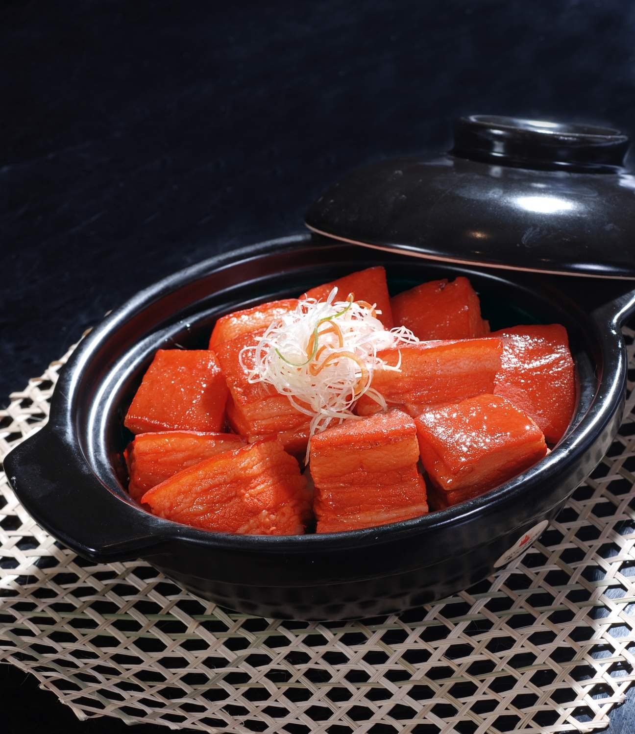 餐饮美食私房红烧肉宣传图片灯箱