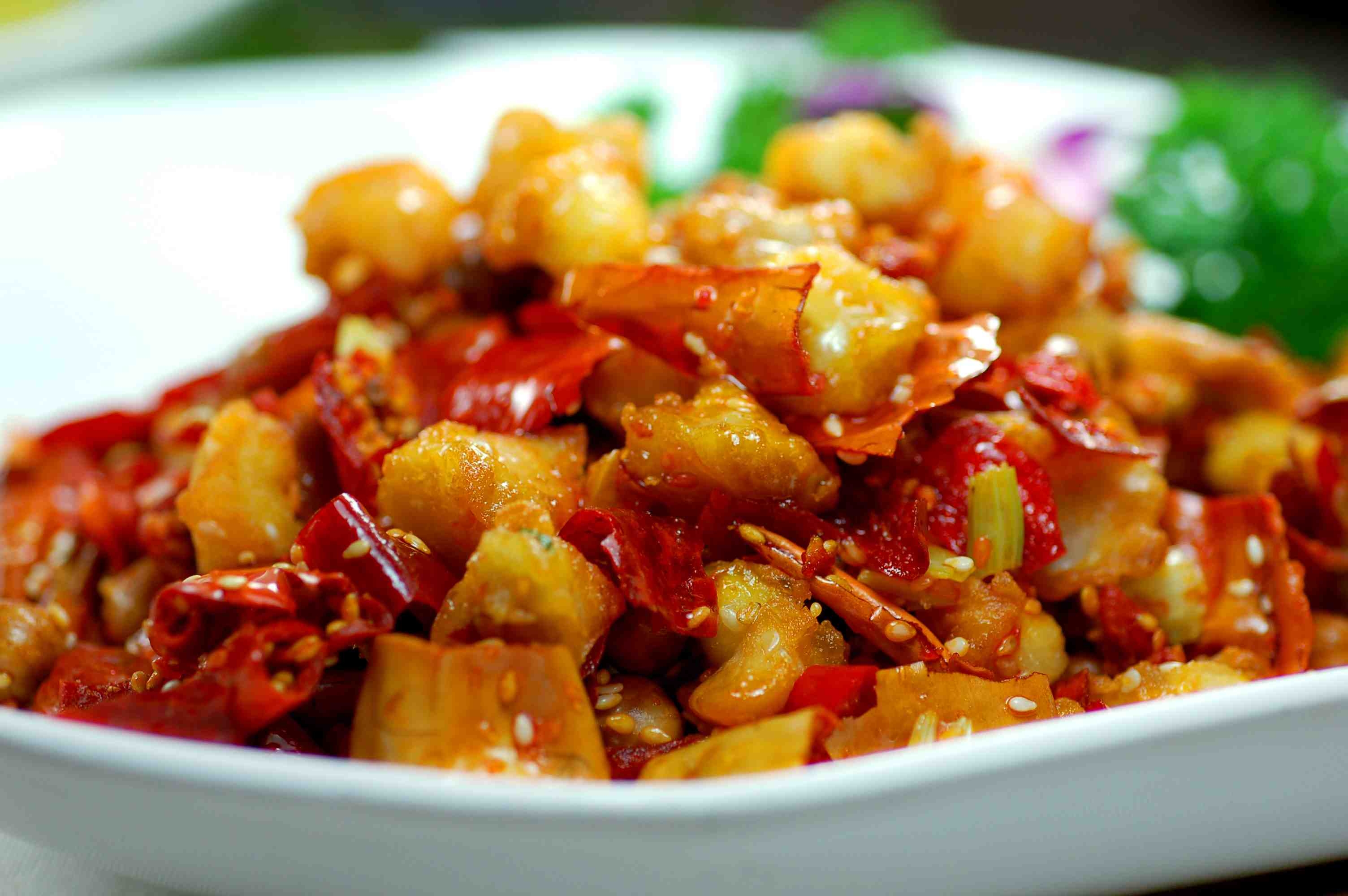 餐饮美食香辣鸡脆骨高清图片