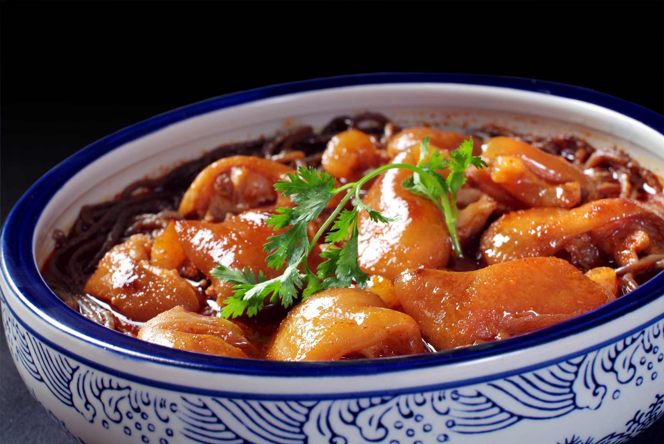 餐饮美食川菜厥粉蹄花高清图片