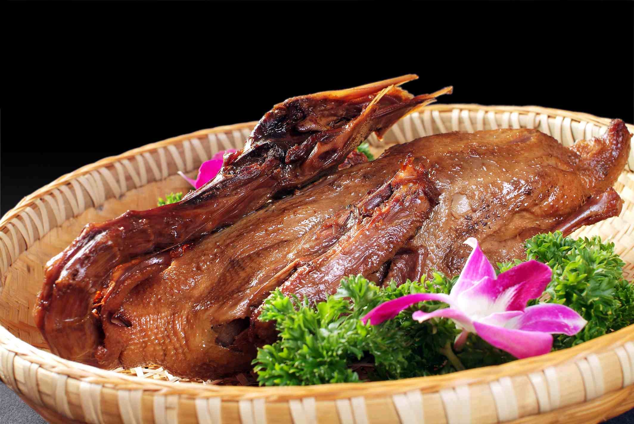 秘制卤香鸭高清图片