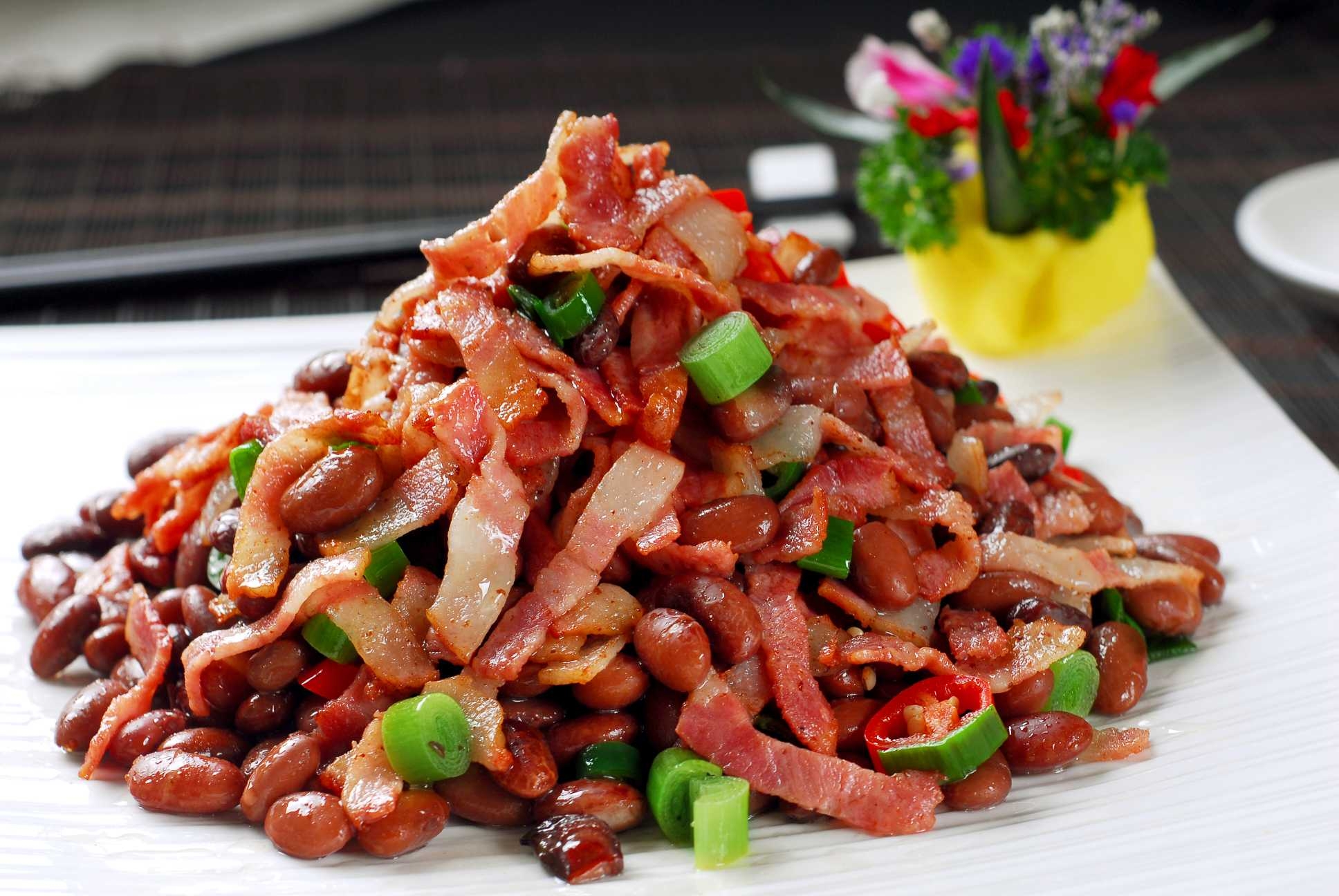 江湖高山豆炒培根高清图片