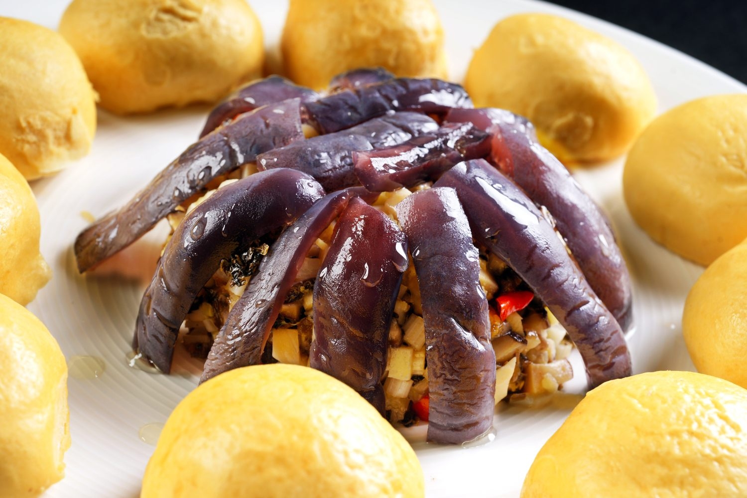 餐饮美食热菜海参粗粮包高清图片