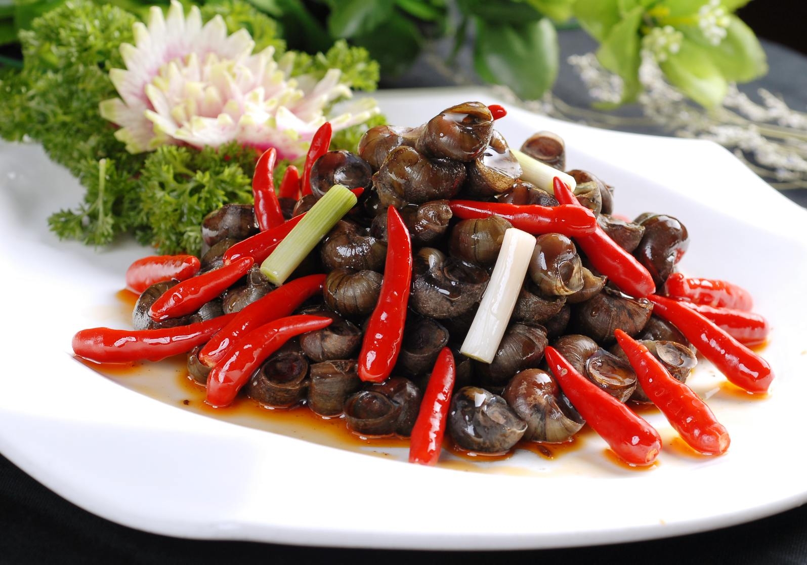 餐饮美食辣子螺高清图片