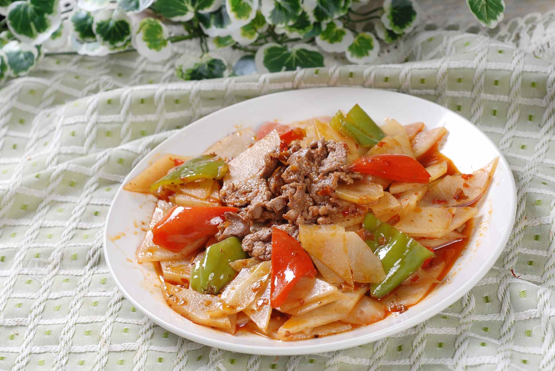 高清图片餐饮美食川菜土豆片炒肉高清图片