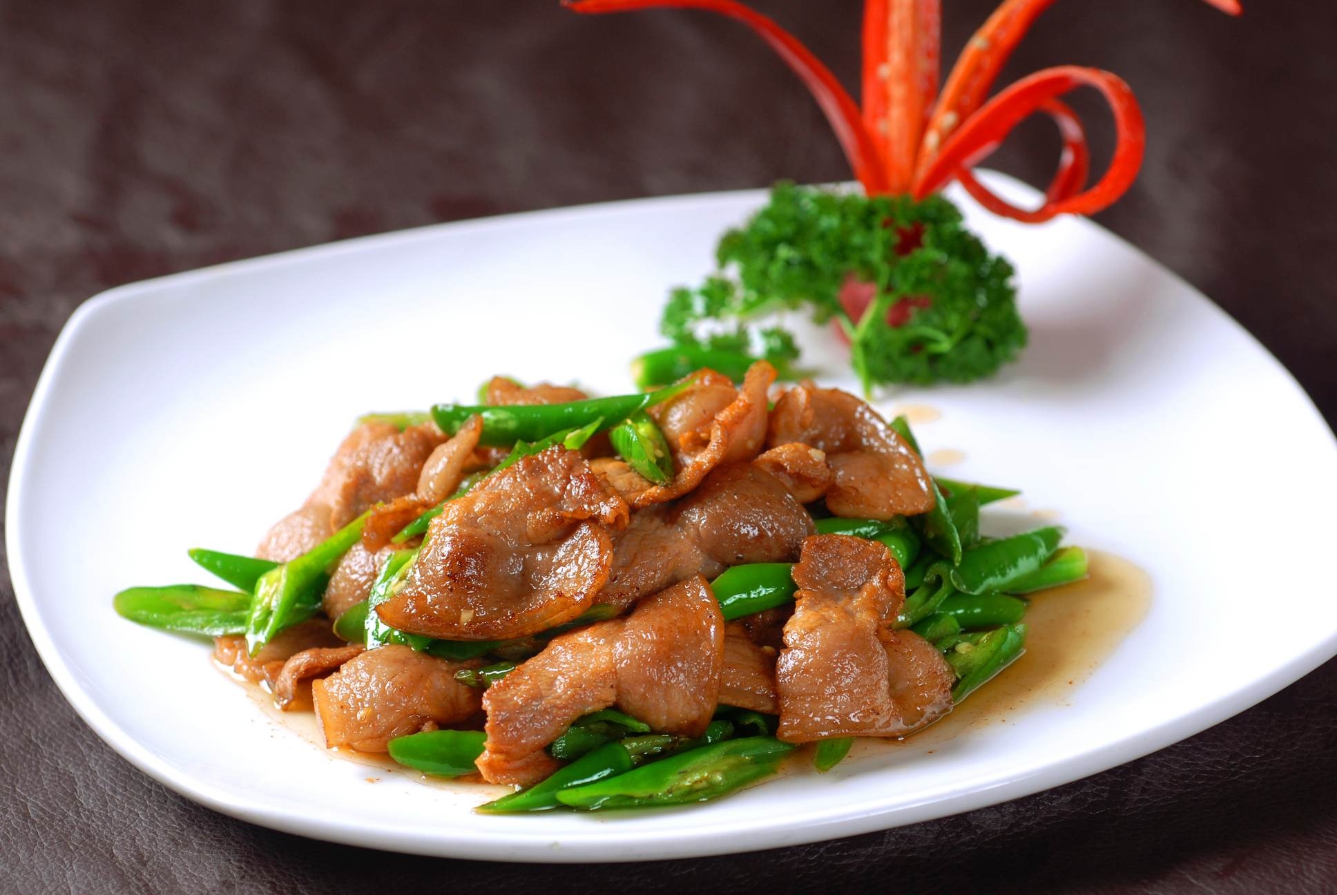 餐饮美食田园生态猪高清图片