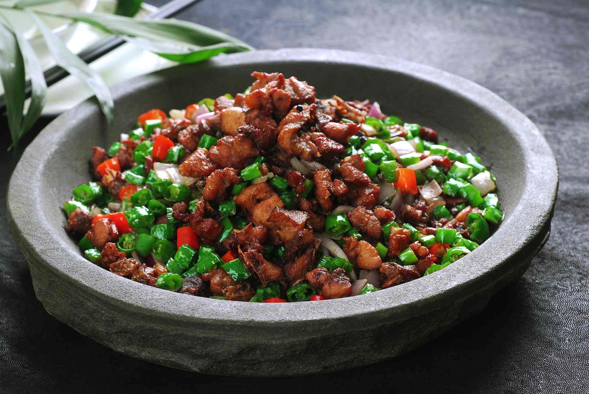 石鼎青椒鸡高清图片