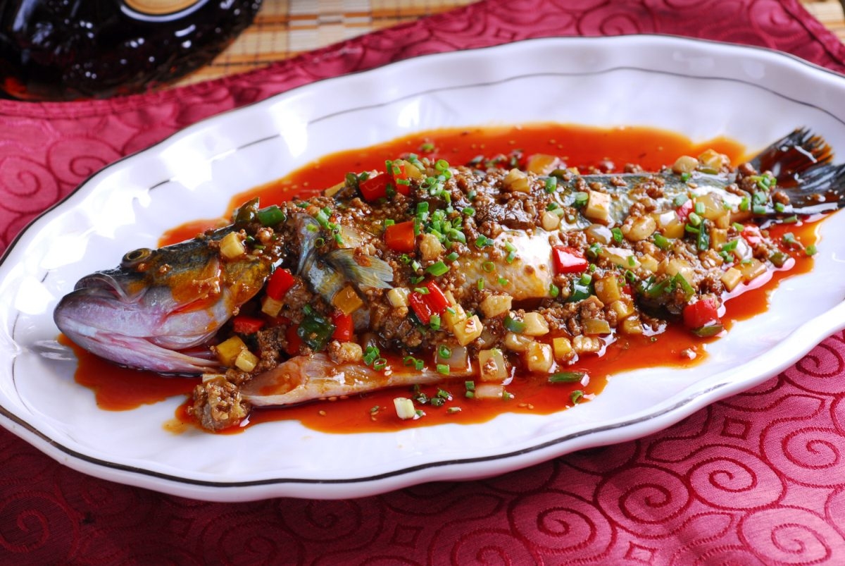 餐饮美食干烧鲈鱼宣传图片灯箱