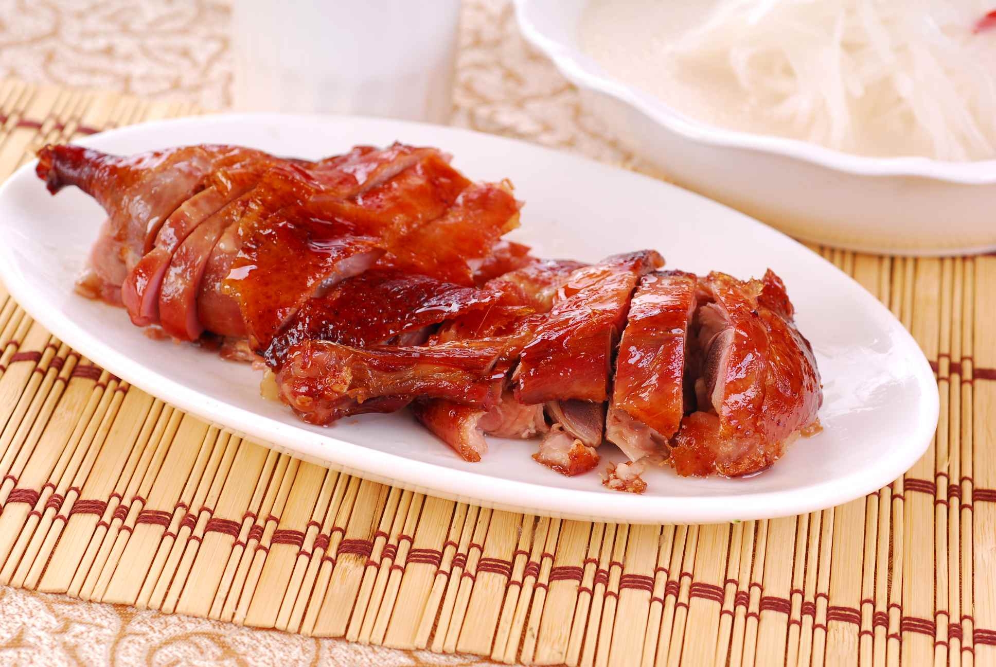 餐饮美食田水烤鸭高清图片