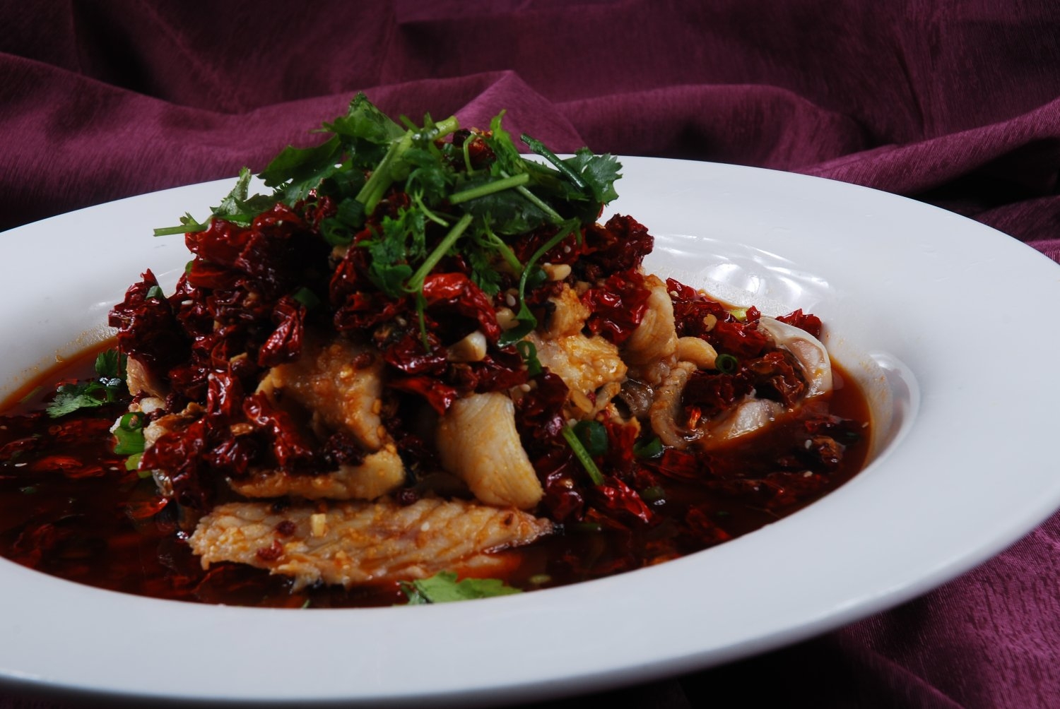高清图片餐饮美食川菜鹿港招牌藏龙鱼高清图片