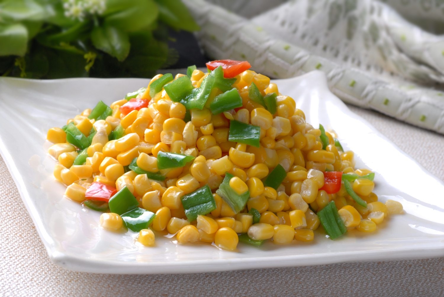 青椒玉米高清图片