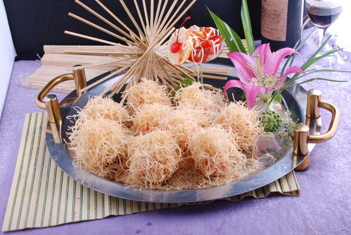 灌汤龙须虾球高清图片