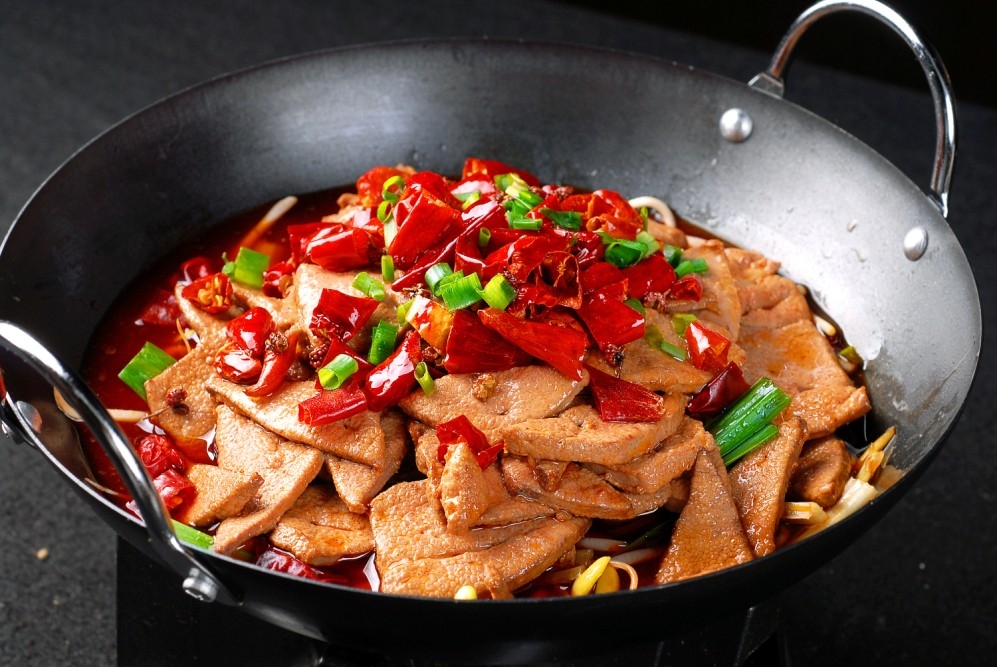 炝锅肝片高清图片