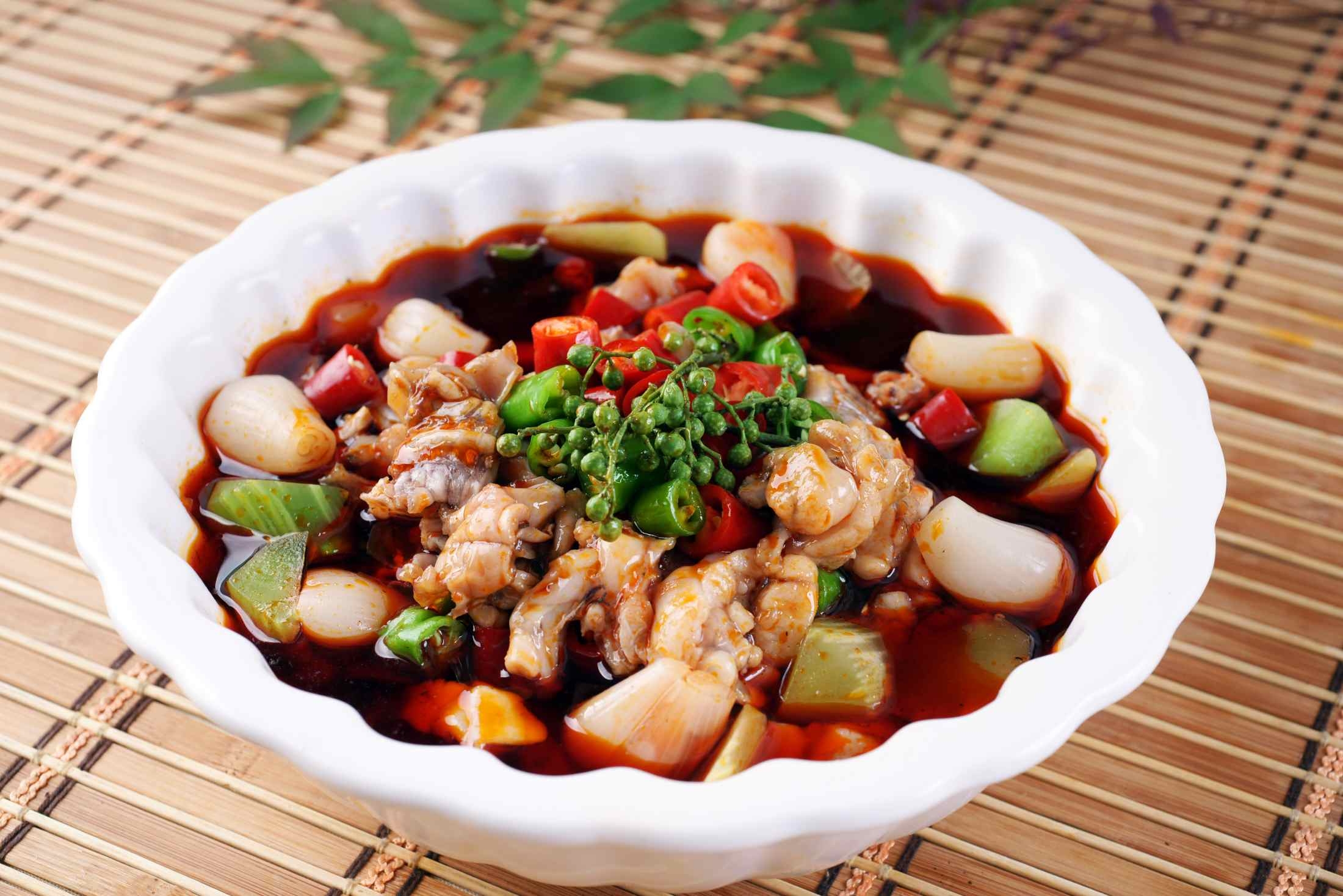 餐饮美食川菜鲜椒美蛙高清图片