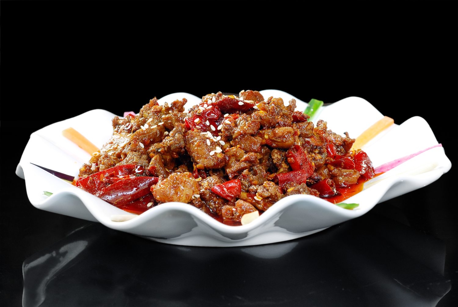 餐饮美食麻辣兔丁高清图片