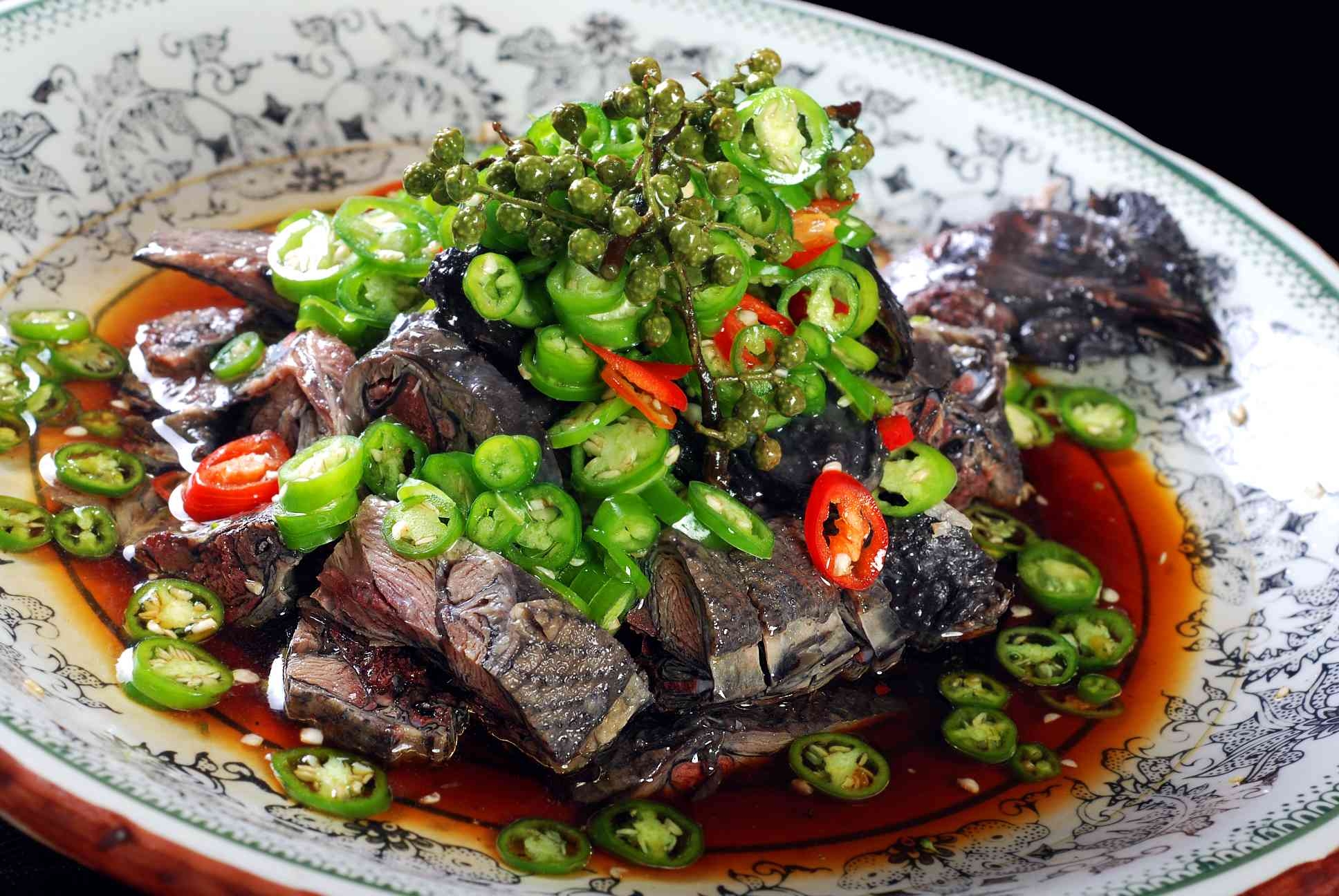餐饮美食青椒鲜露鸡宣传图片灯箱