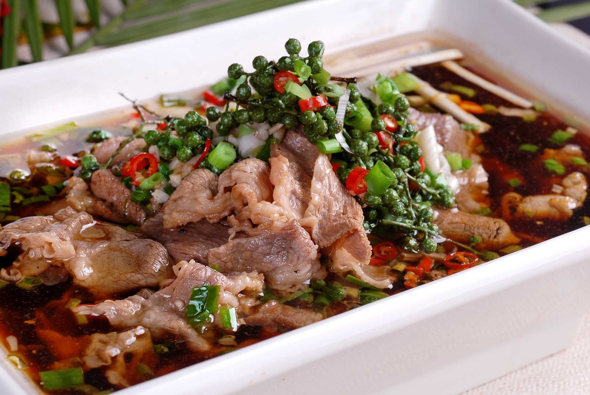 餐饮美食风味肥牛宣传图片灯箱