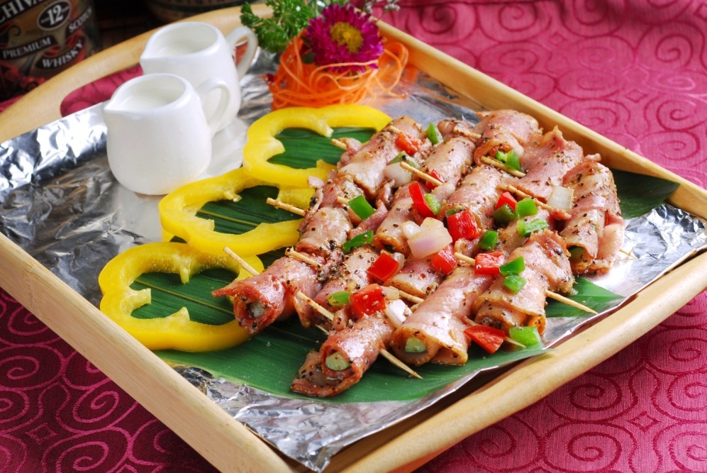 餐饮美食奶香培根肉高清图片