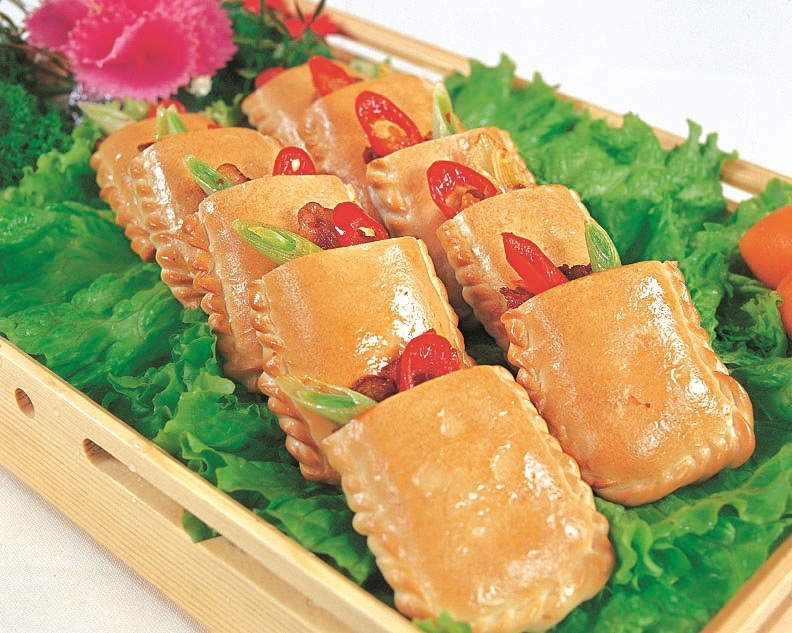 餐饮美食川菜布袋回锅肉高清图片