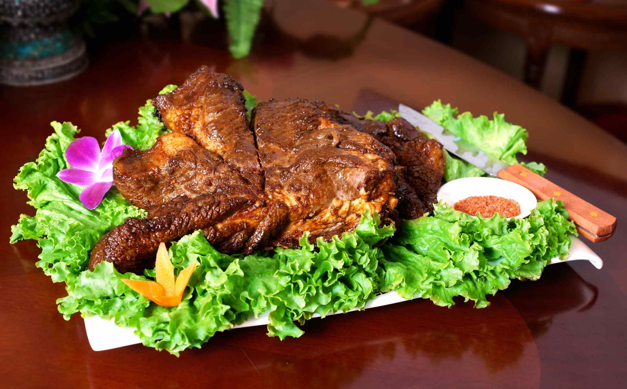 餐饮美食招牌热-康巴汉子宣传图片灯箱