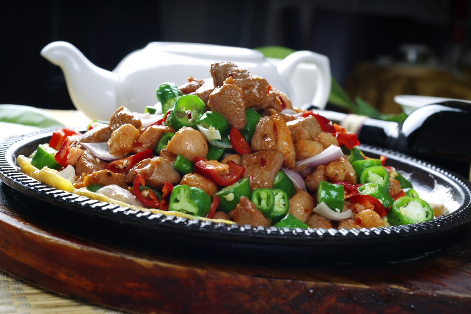 餐饮美食蜂蛹拼竹虫宣传图片灯箱