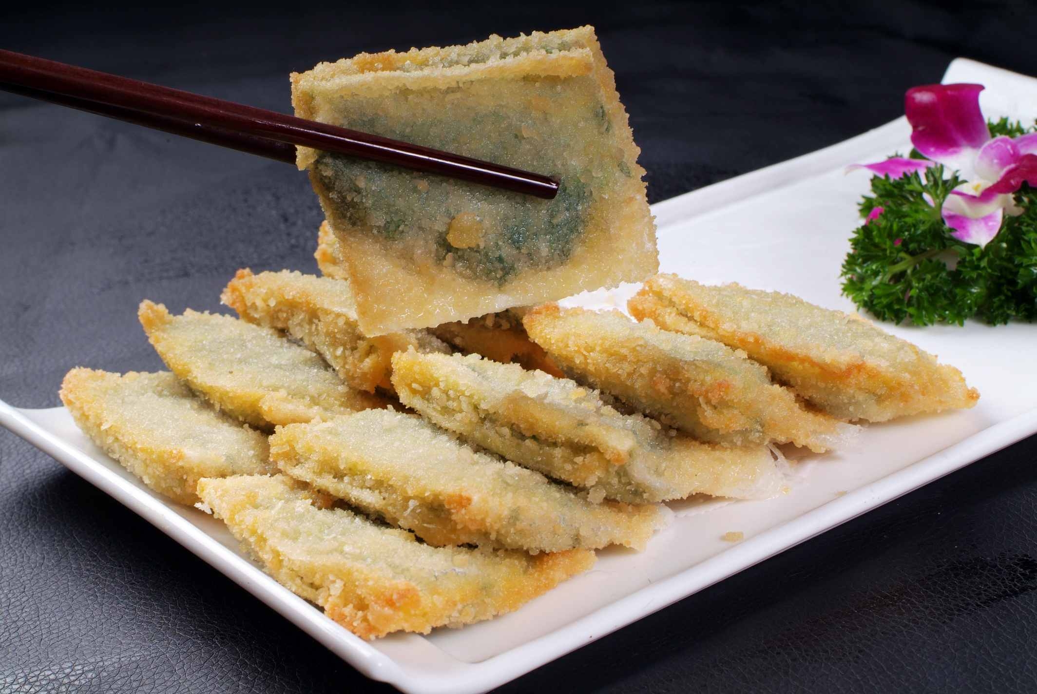 特色韭菜包高清图片