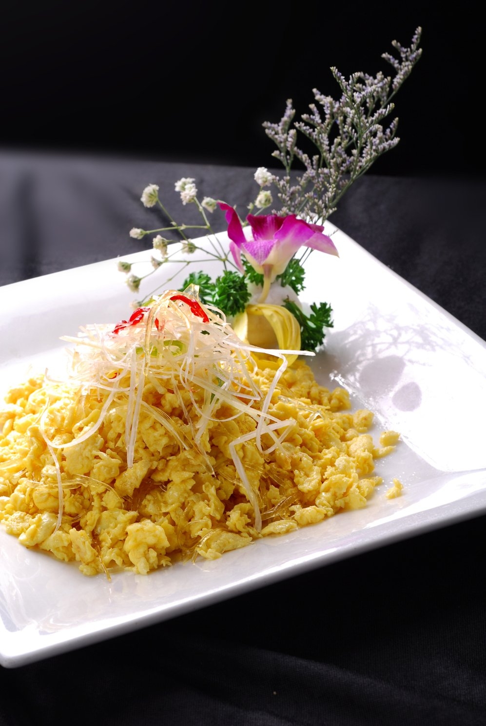 餐饮美食川菜热菜桂花金丝翅高清图片