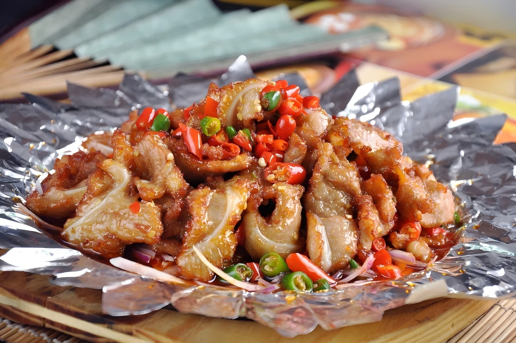 烧烤店锡纸牛肉美食图片素材
